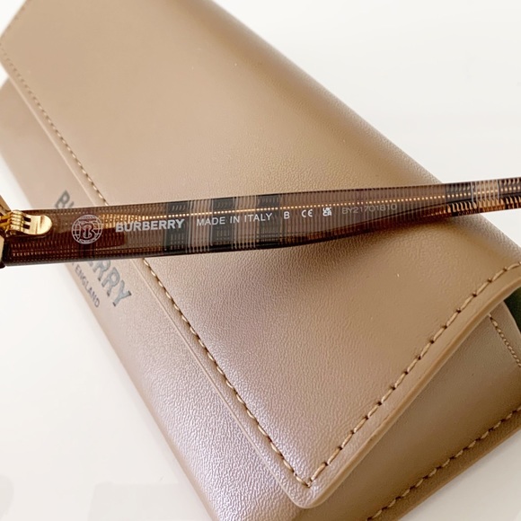 Burberry Glasses, New - Picture 8 of 8